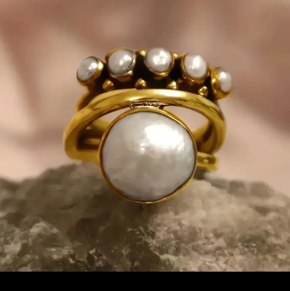 Vintage Ring Inlaid Artificial Pearl Multi Layer Design